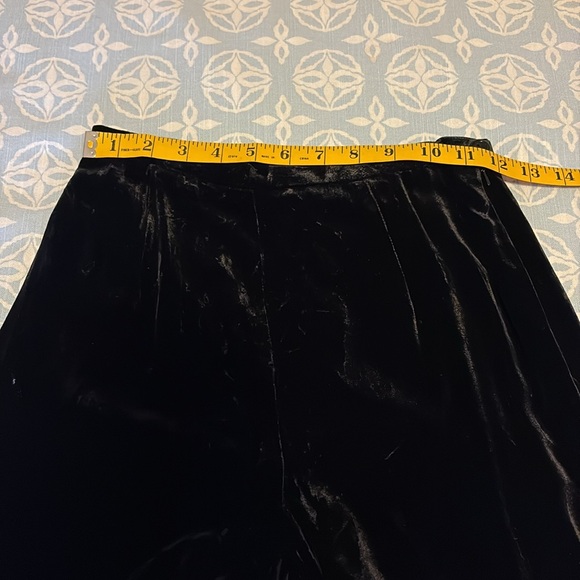 Vintage Ann Taylor black velvet wide leg pants - Picture 6 of 8